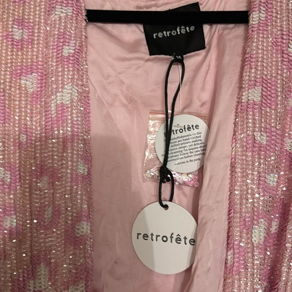 Retrofête Gabrielle Wrap Dress - Picture 4 of 8